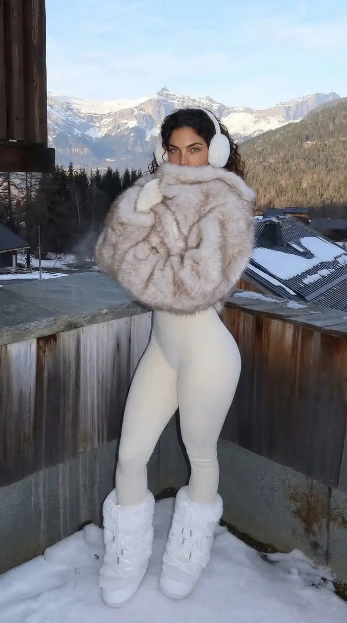 Winter Mountain Outfit